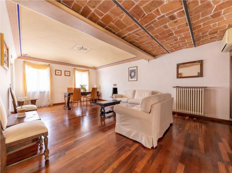 Royal Domus Perugia - Via Mazzini 아파트 외부 사진